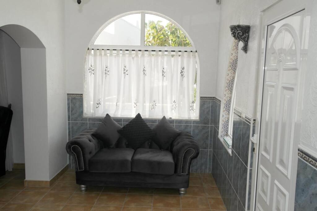 Apartamento Casa Antony San Miguel De Salinas Exterior foto
